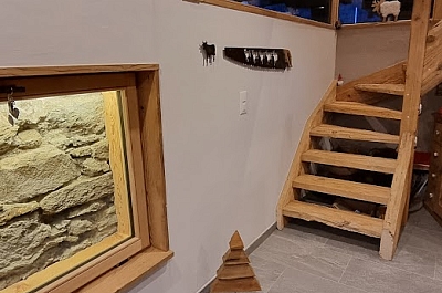 vestige du mur en pierres sèches