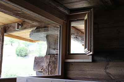 Fenêtres dans chambre